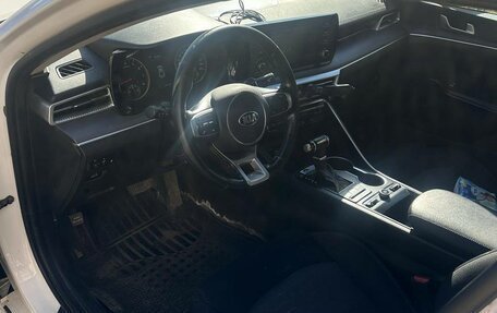 KIA K5, 2021 год, 1 600 000 рублей, 19 фотография