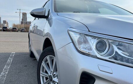 Toyota Camry, 2016 год, 1 900 000 рублей, 5 фотография