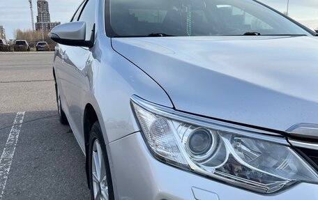 Toyota Camry, 2016 год, 1 900 000 рублей, 10 фотография