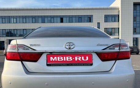 Toyota Camry, 2016 год, 1 900 000 рублей, 15 фотография