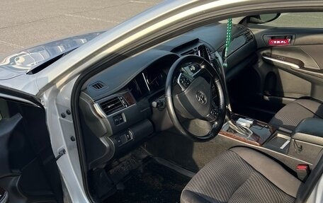 Toyota Camry, 2016 год, 1 900 000 рублей, 21 фотография