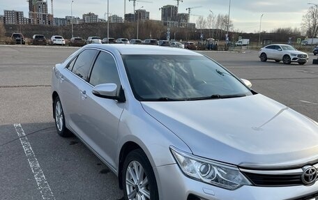 Toyota Camry, 2016 год, 1 900 000 рублей, 11 фотография