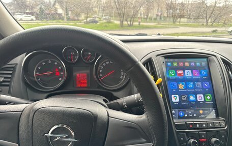 Opel Astra J, 2011 год, 670 000 рублей, 11 фотография