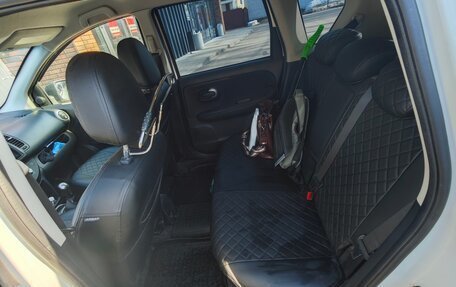 Nissan Note II рестайлинг, 2012 год, 650 000 рублей, 17 фотография