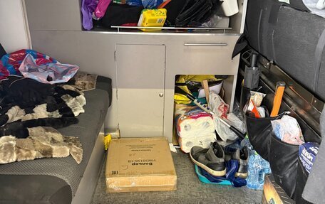 Peugeot Expert, 2018 год, 2 070 000 рублей, 12 фотография