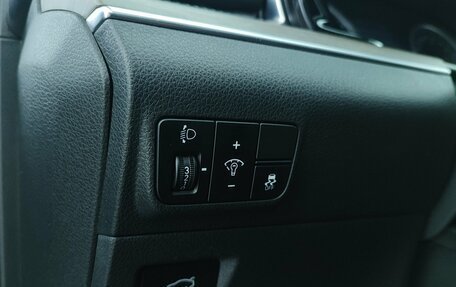 KIA K5, 2020 год, 2 650 000 рублей, 26 фотография