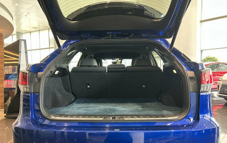 Lexus RX IV рестайлинг, 2020 год, 5 350 000 рублей, 12 фотография