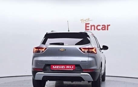 Chevrolet TrailBlazer, 2023 год, 1 664 000 рублей, 4 фотография