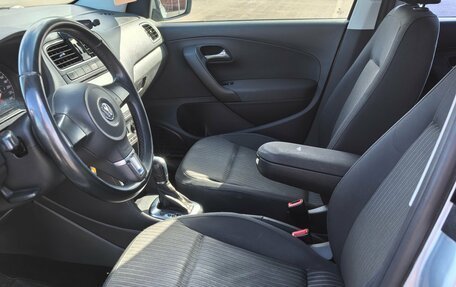 Volkswagen Polo VI (EU Market), 2013 год, 650 000 рублей, 10 фотография