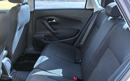 Volkswagen Polo VI (EU Market), 2013 год, 650 000 рублей, 16 фотография