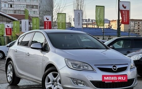 Opel Astra J, 2011 год, 649 000 рублей, 4 фотография