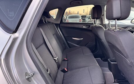 Opel Astra J, 2011 год, 649 000 рублей, 21 фотография