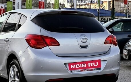 Opel Astra J, 2011 год, 649 000 рублей, 10 фотография
