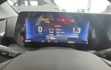 Chevrolet Monza, 2023 год, 1 495 000 рублей, 10 фотография