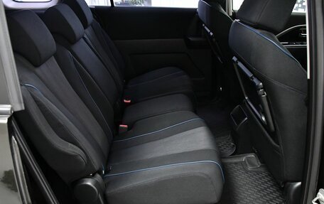 Mazda 5 II, 2010 год, 1 147 000 рублей, 17 фотография