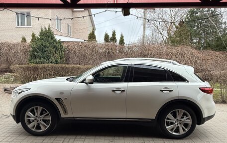 Infiniti QX70, 2013 год, 1 900 000 рублей, 4 фотография