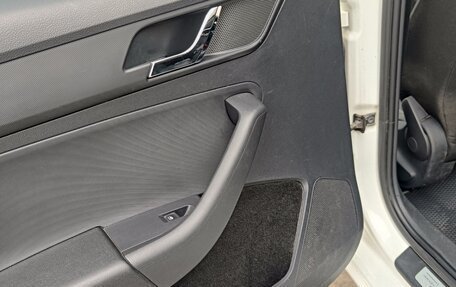 Skoda Rapid I, 2015 год, 870 000 рублей, 11 фотография