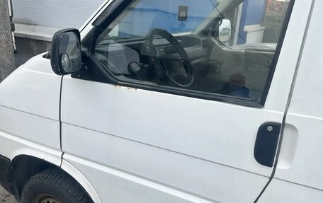 Volkswagen Transporter T4, 1997 год, 3 фотография