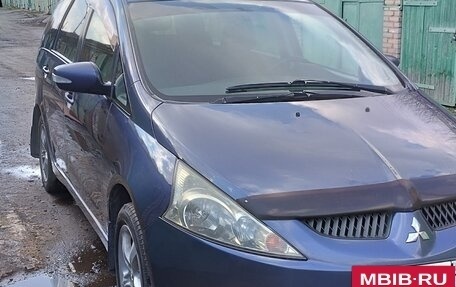 Mitsubishi Grandis, 2008 год, 975 000 рублей, 2 фотография