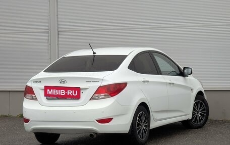 Hyundai Solaris II рестайлинг, 2011 год, 697 000 рублей, 2 фотография
