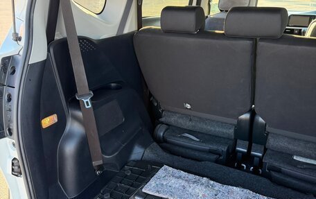 Toyota Sienta II, 2020 год, 1 900 000 рублей, 10 фотография