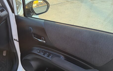 Toyota Sienta II, 2020 год, 1 900 000 рублей, 19 фотография