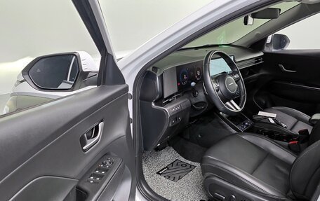 Hyundai Kona, 2023 год, 2 380 000 рублей, 7 фотография