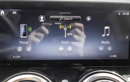 Mercedes-Benz GLB, 2026 год, 7 890 000 рублей, 13 фотография