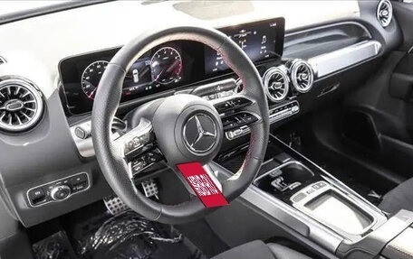 Mercedes-Benz GLB, 2026 год, 7 890 000 рублей, 9 фотография