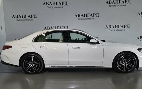 Mercedes-Benz E-Класс, 2025 год, 10 000 000 рублей, 5 фотография