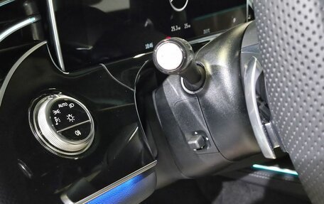 Mercedes-Benz E-Класс, 2025 год, 10 000 000 рублей, 15 фотография