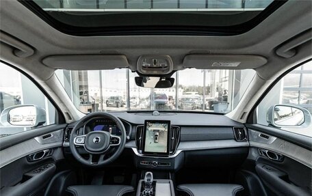 Volvo XC90 II рестайлинг, 2025 год, 13 000 000 рублей, 14 фотография