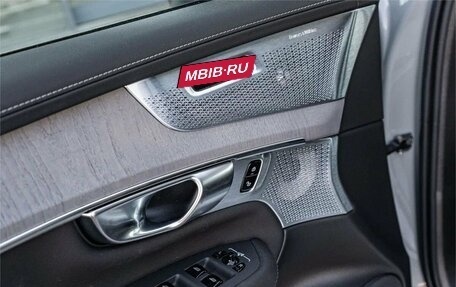 Volvo XC90 II рестайлинг, 2025 год, 13 000 000 рублей, 11 фотография