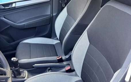 Skoda Rapid I, 2019 год, 117 000 рублей, 7 фотография