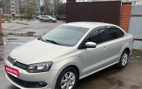 Volkswagen Polo VI (EU Market), 2012 год, 675 000 рублей, 2 фотография