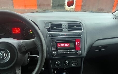 Volkswagen Polo VI (EU Market), 2012 год, 675 000 рублей, 9 фотография