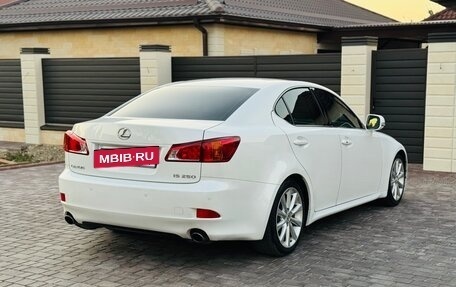 Lexus IS II рестайлинг 2, 2010 год, 1 620 000 рублей, 18 фотография