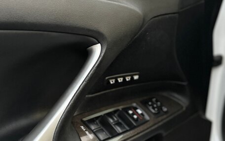 Lexus IS II рестайлинг 2, 2010 год, 1 620 000 рублей, 23 фотография