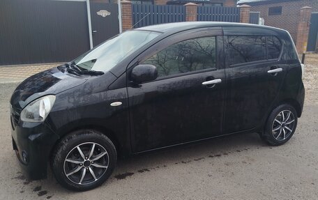 Daihatsu Mira e:S I рестайлинг, 2015 год, 670 000 рублей, 2 фотография