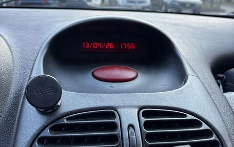 Peugeot 206, 2003 год, 190 000 рублей, 14 фотография