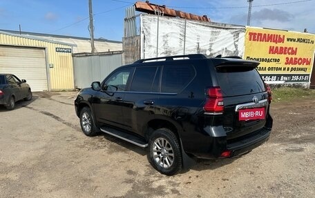 Toyota Land Cruiser Prado 150 рестайлинг 2, 2018 год, 6 500 000 рублей, 4 фотография