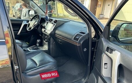 Toyota Land Cruiser Prado 150 рестайлинг 2, 2018 год, 6 500 000 рублей, 9 фотография