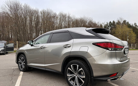 Lexus RX IV рестайлинг, 2021 год, 5 200 000 рублей, 8 фотография