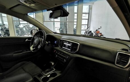 KIA Sportage IV рестайлинг, 2020 год, 2 355 000 рублей, 13 фотография