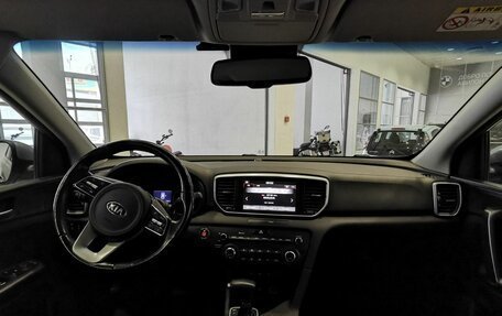 KIA Sportage IV рестайлинг, 2020 год, 2 355 000 рублей, 14 фотография