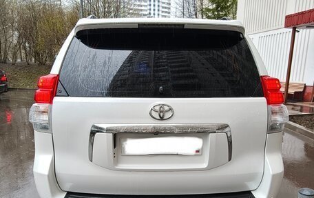 Toyota Land Cruiser Prado 150 рестайлинг 2, 2012 год, 3 499 000 рублей, 5 фотография