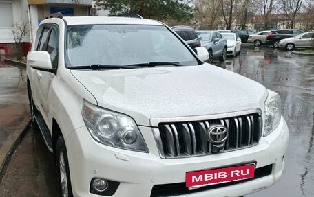 Toyota Land Cruiser Prado 150 рестайлинг 2, 2012 год, 3 499 000 рублей, 15 фотография