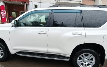 Toyota Land Cruiser Prado 150 рестайлинг 2, 2012 год, 3 499 000 рублей, 3 фотография
