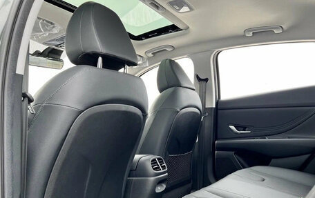 Hyundai Elantra, 2023 год, 1 790 000 рублей, 15 фотография