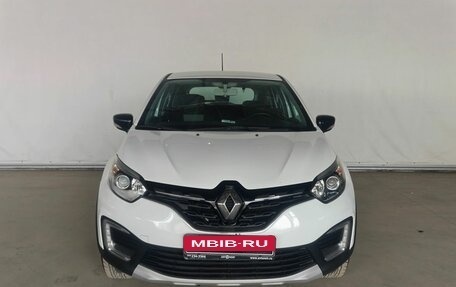 Renault Kaptur I рестайлинг, 2021 год, 1 589 000 рублей, 2 фотография